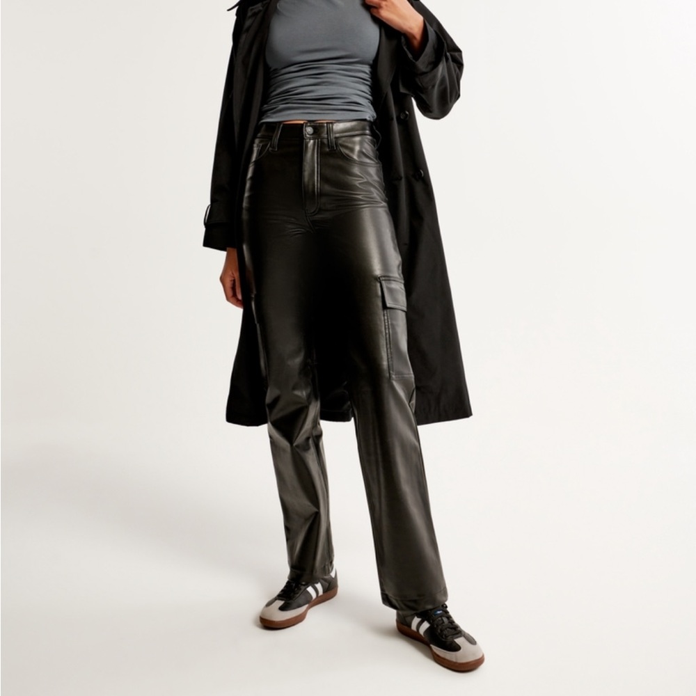 ABERCROMBIE LEATHER CARGO JEANS